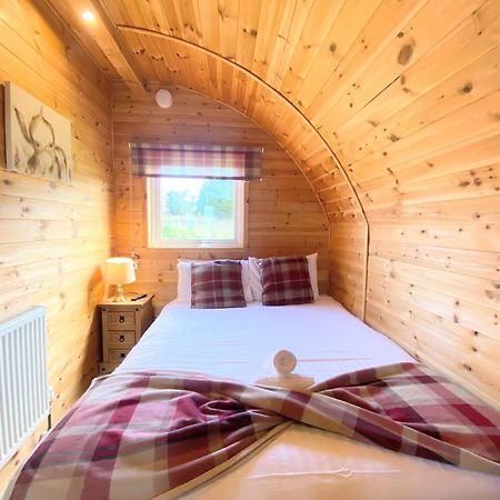 Pond View Pod 1 With Outdoor Hot Tub - Fife - Loch Leven - Lomond Hills Villa Kelty Bagian luar foto